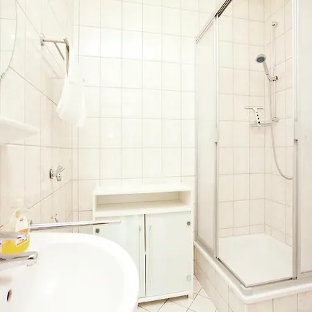 فيلة Elegant In Borstendorf, Cleaning Included