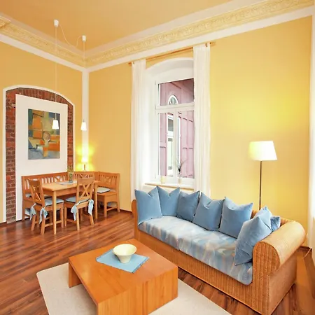 Elegant In Borstendorf, Cleaning Included فيلة