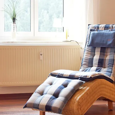 Elegant In Borstendorf, Cleaning Included Grunhainichen